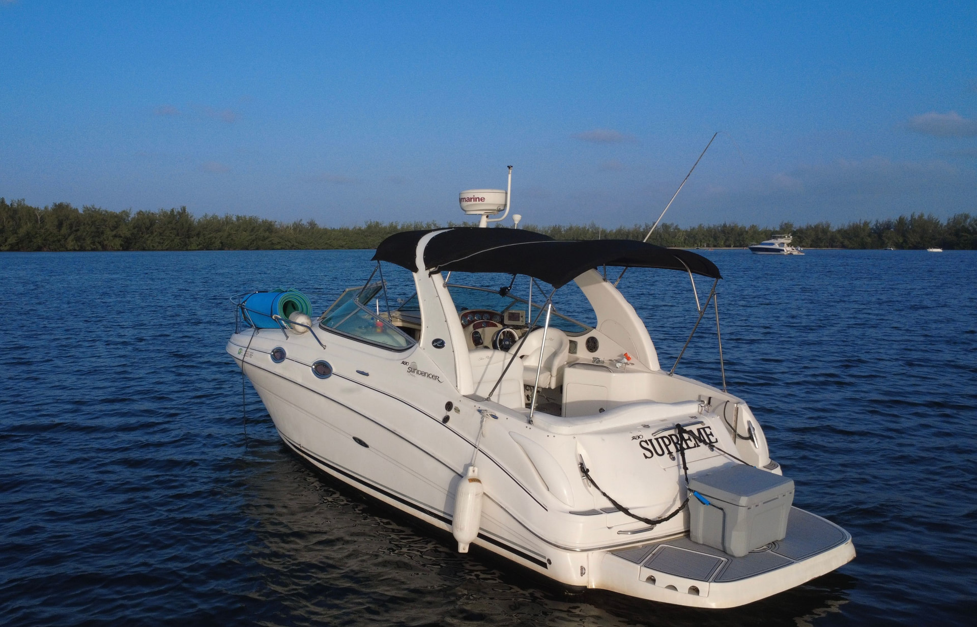 Sea Ray 280 charter yacht in Miami, photo 3